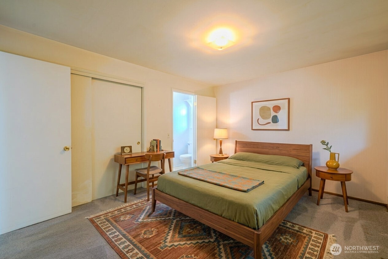 property viewer photo 11