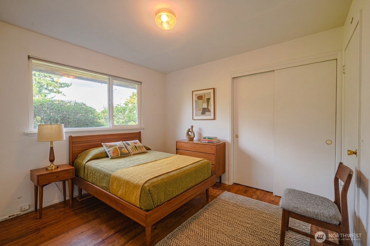property viewer photo 15