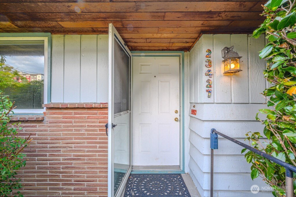 property viewer photo 2