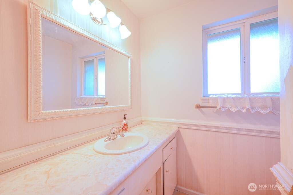 property viewer photo 20