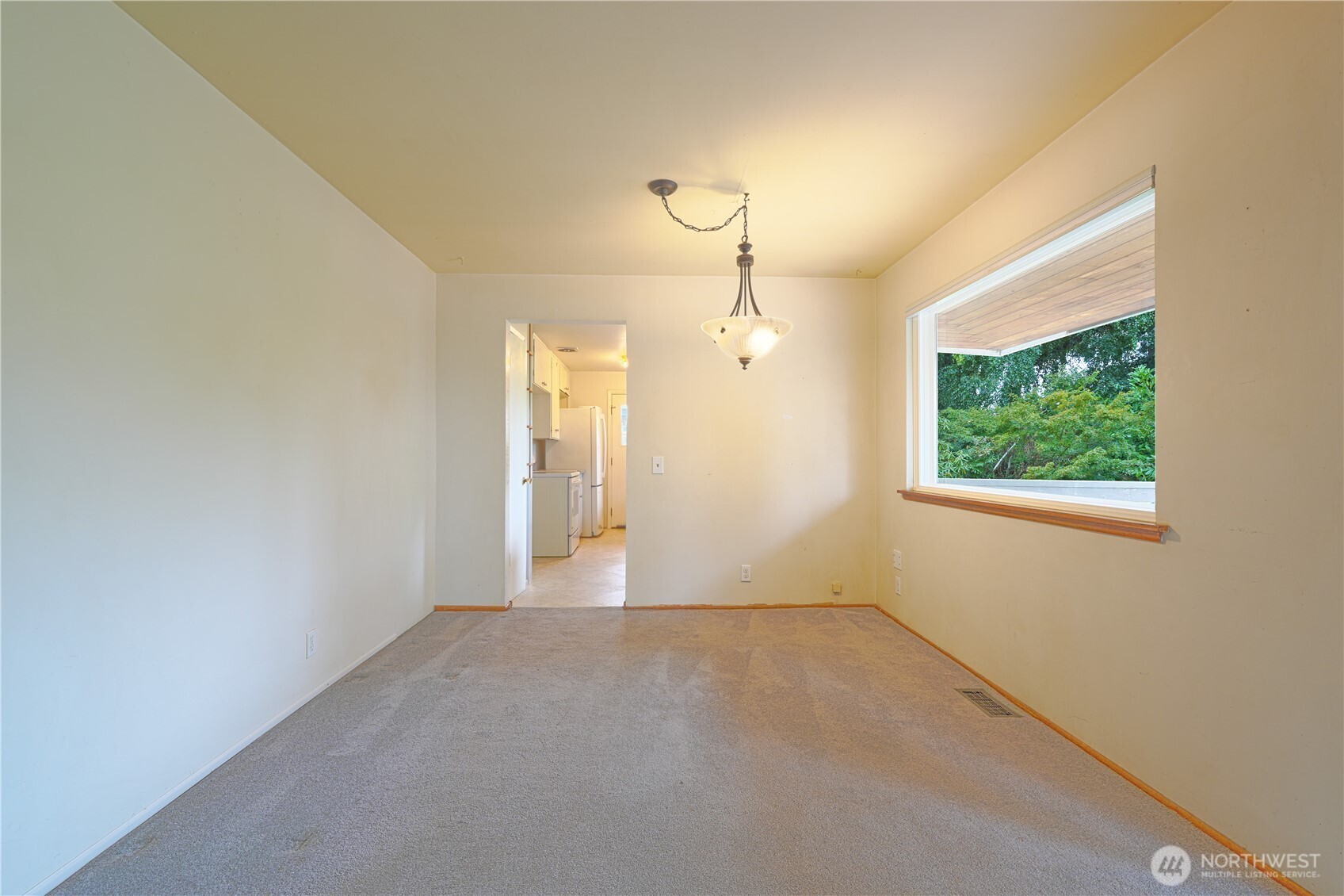 property viewer photo 7