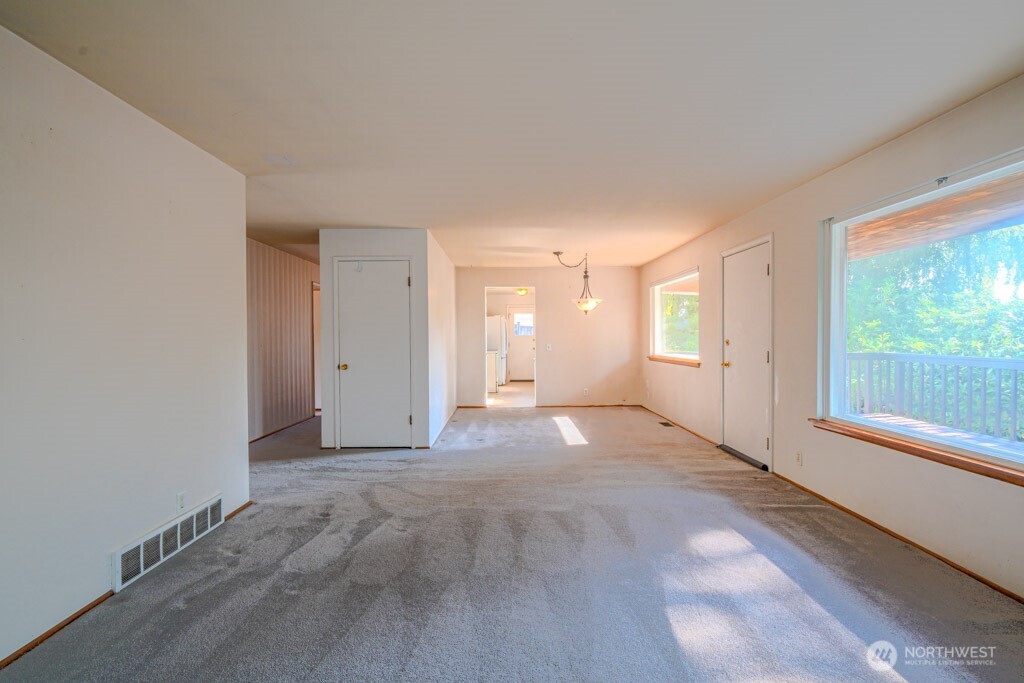 property viewer photo 8