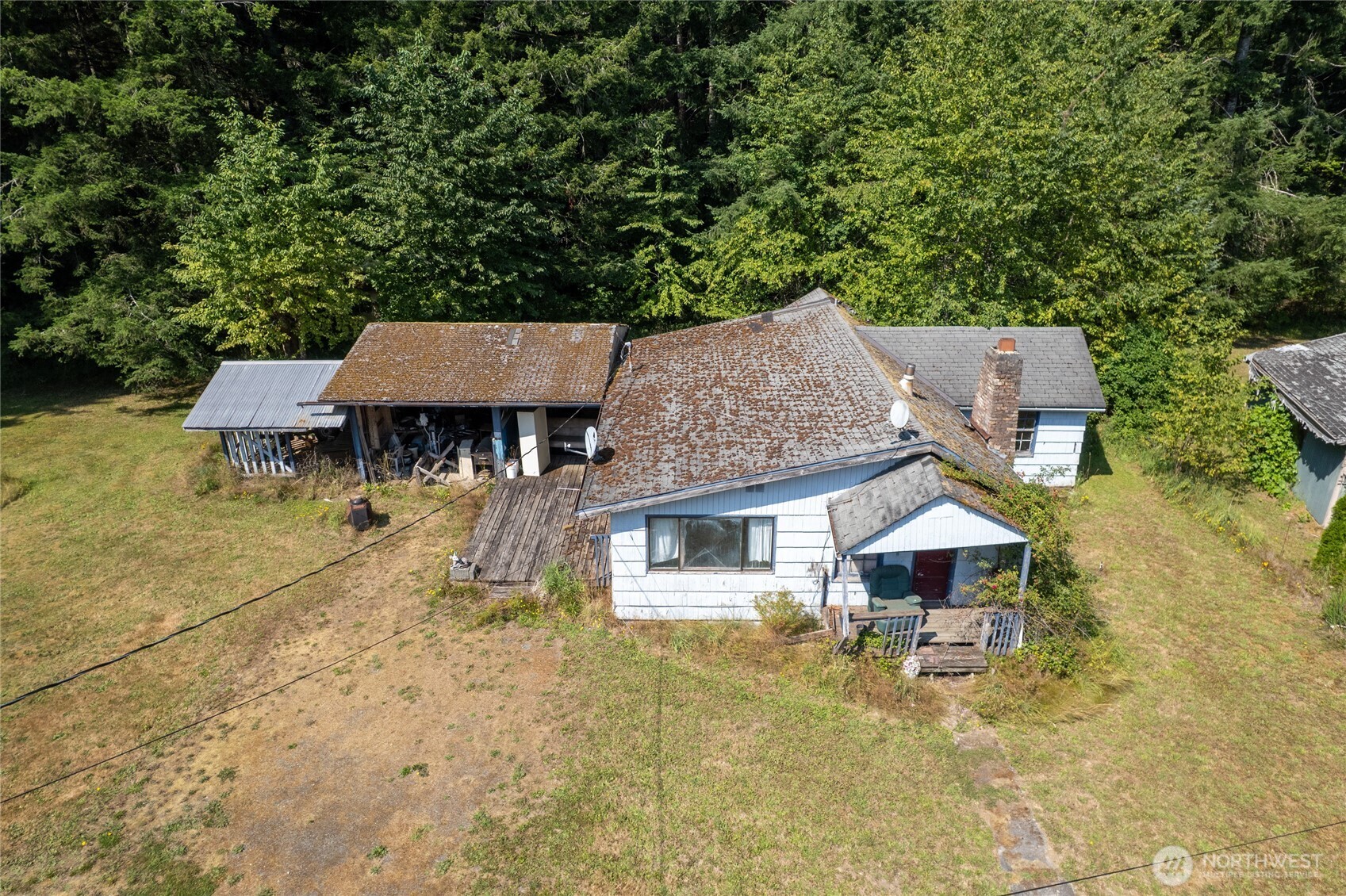 main property photo 11