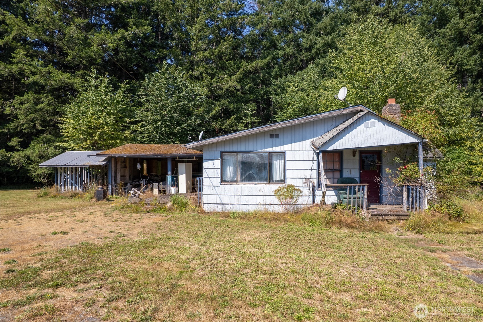 main property photo 16
