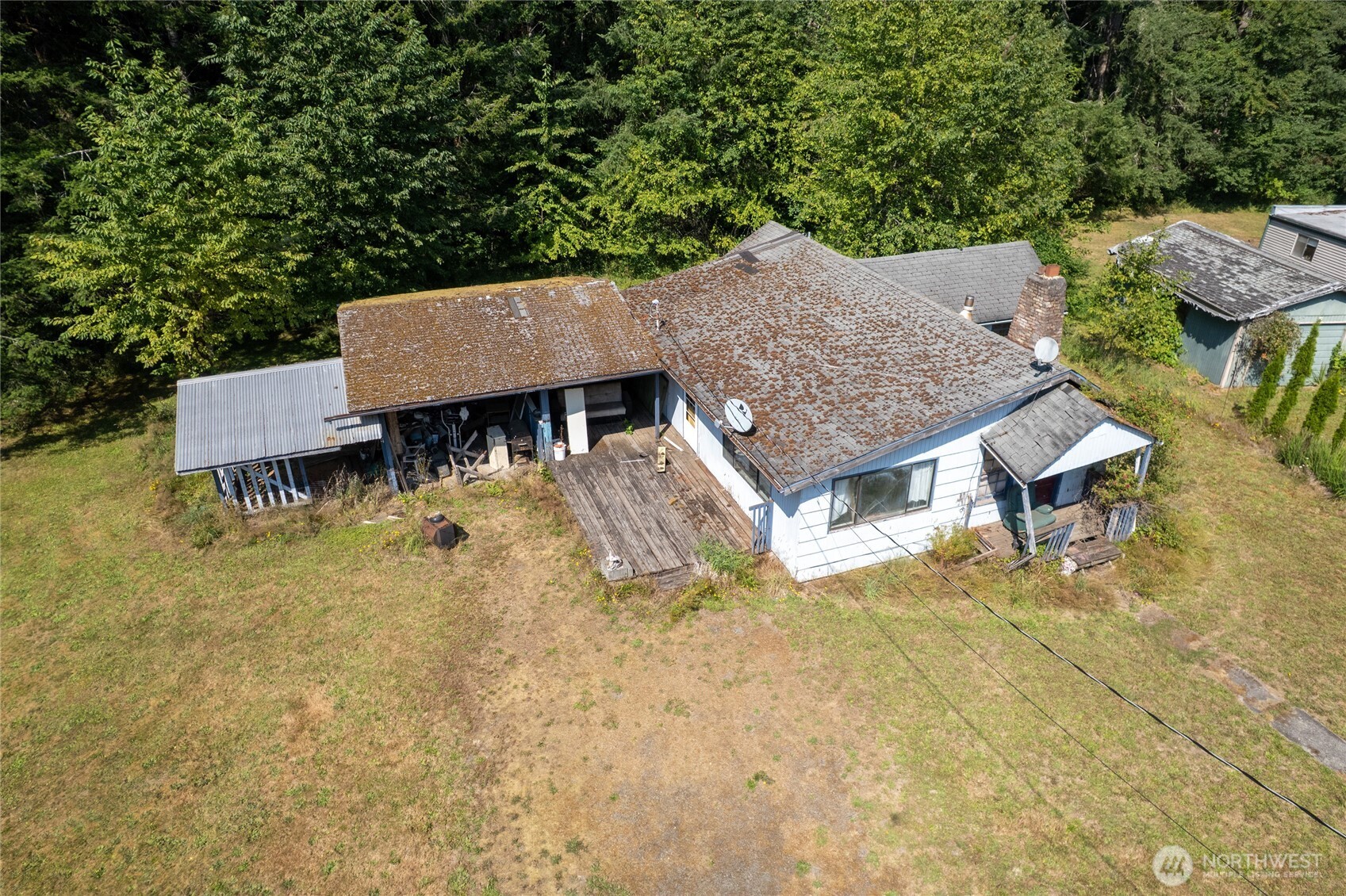 main property photo 34