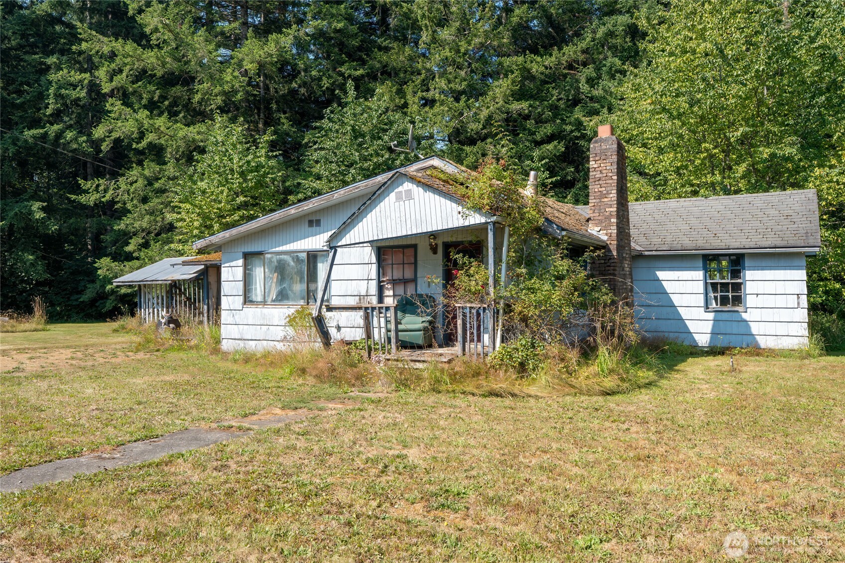 main property photo 39