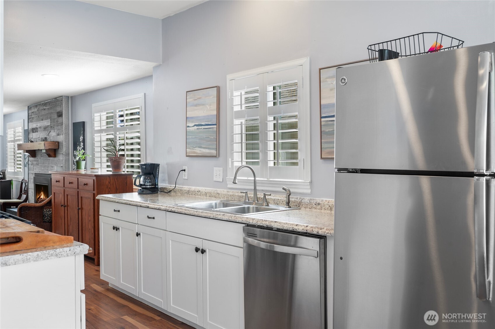 property viewer photo 10