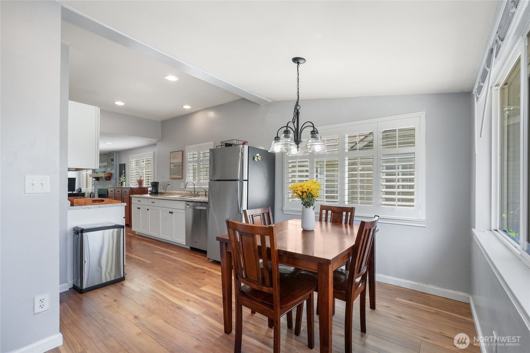 property viewer photo 14