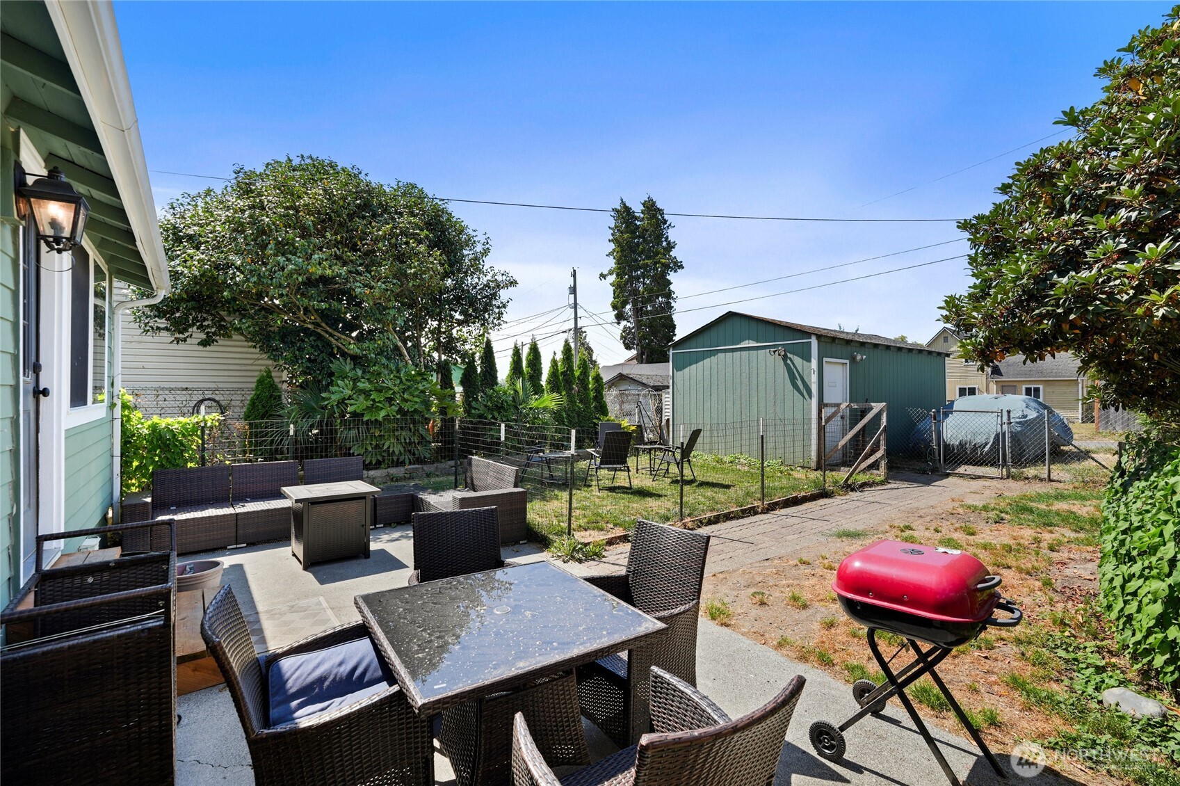 property viewer photo 28