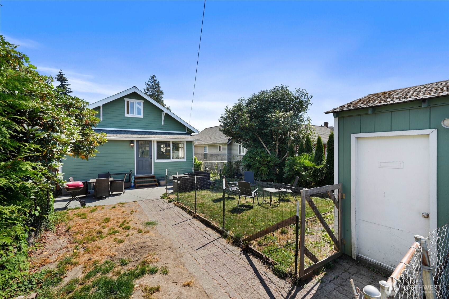 property viewer photo 29