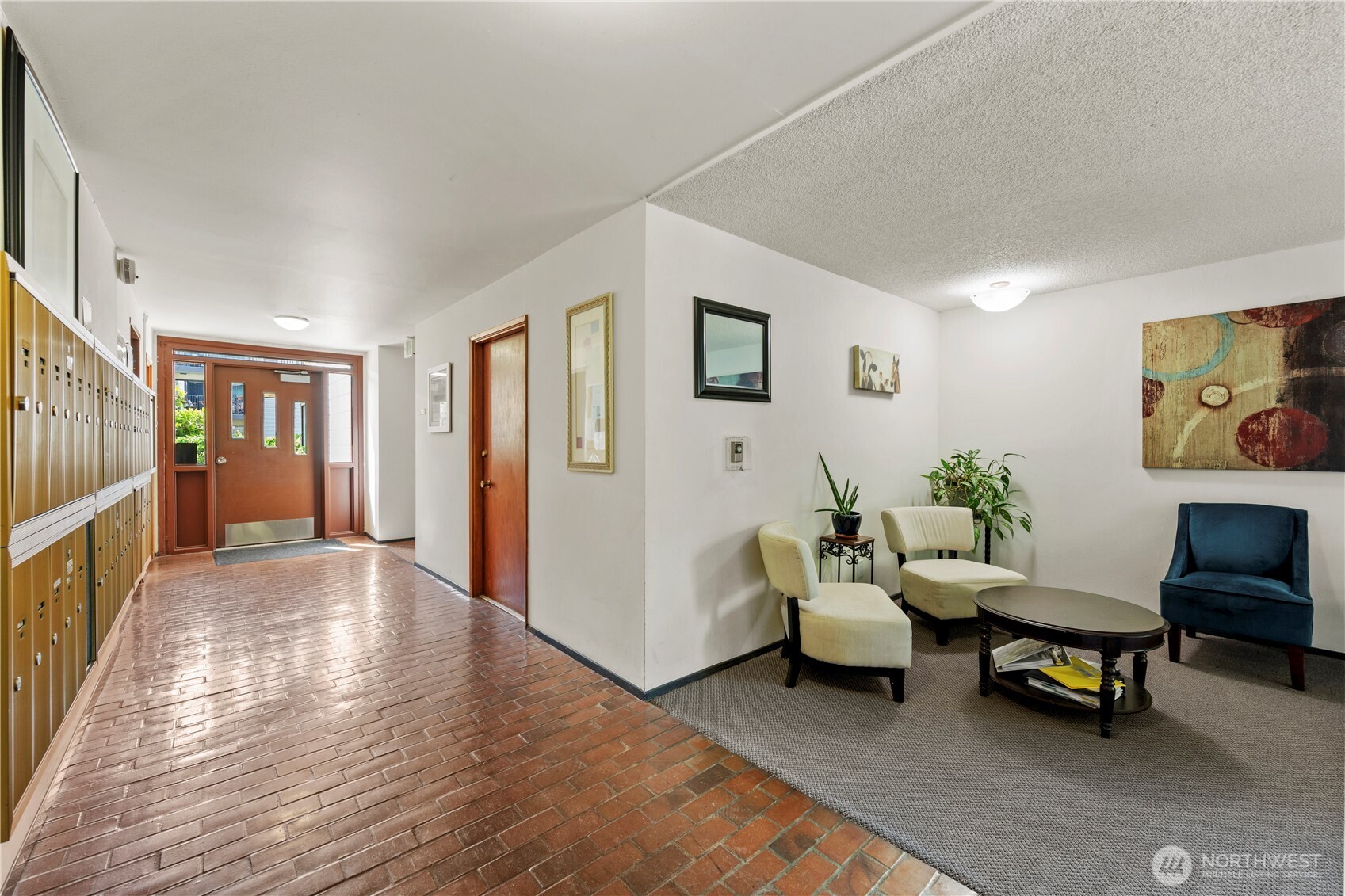 property viewer photo 18