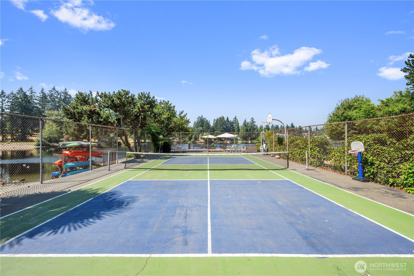 property viewer photo 26