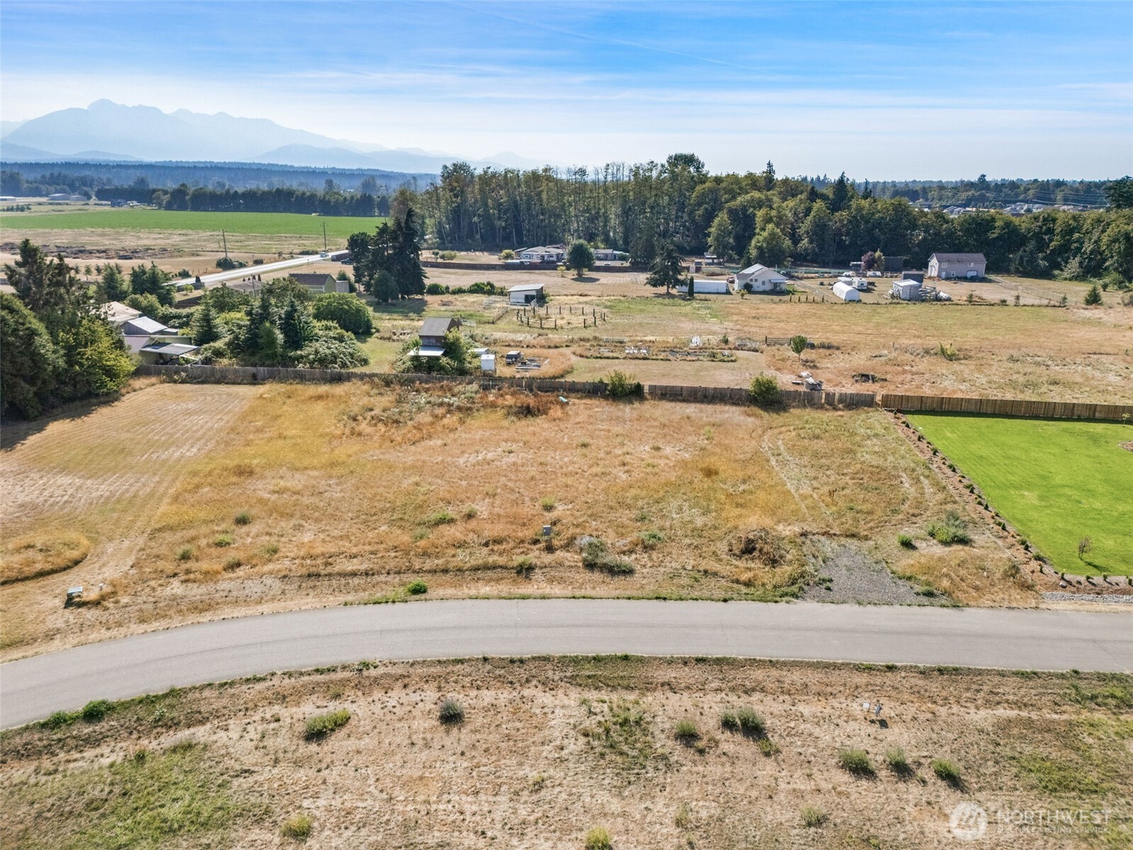 main property photo 0