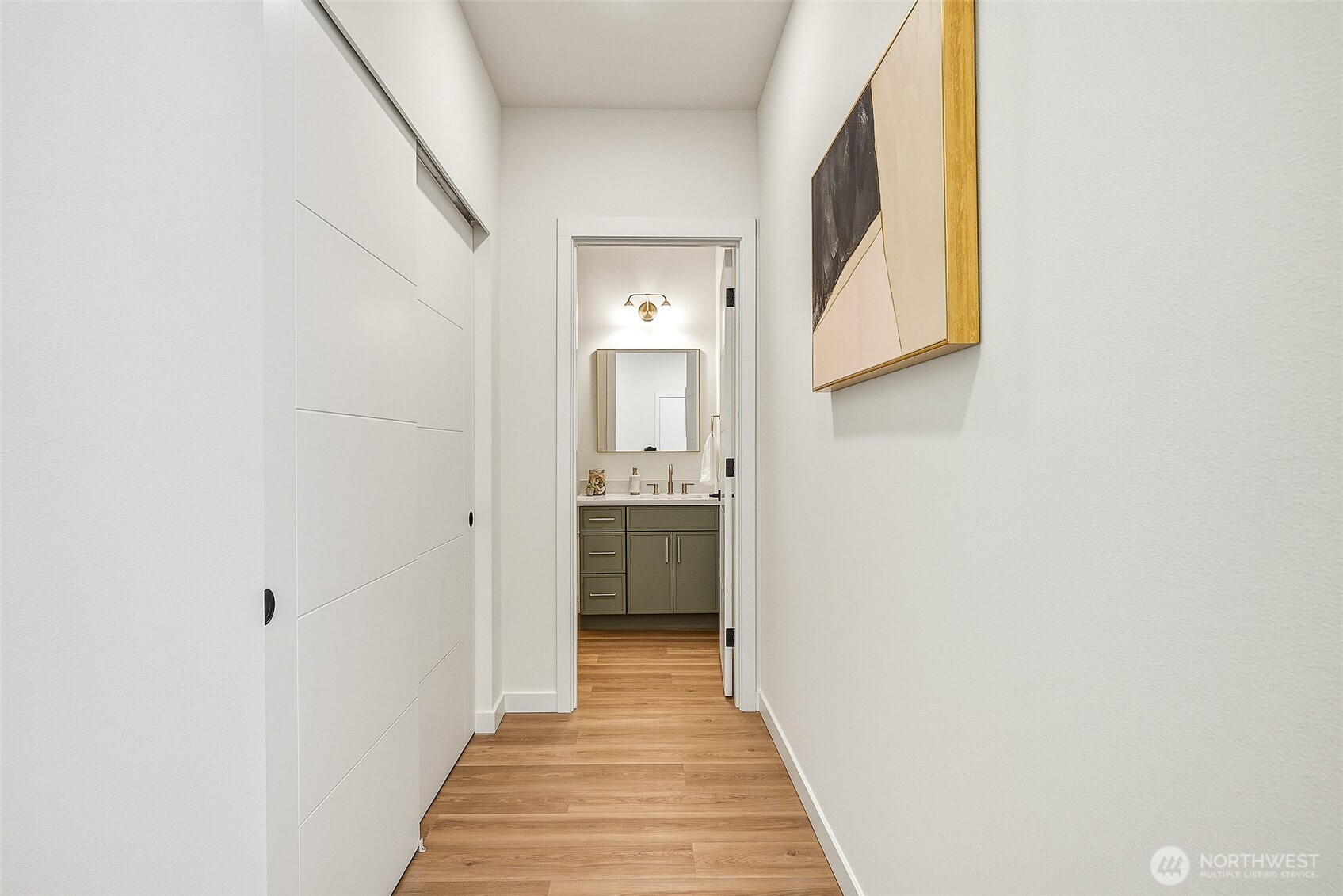 property viewer photo 13