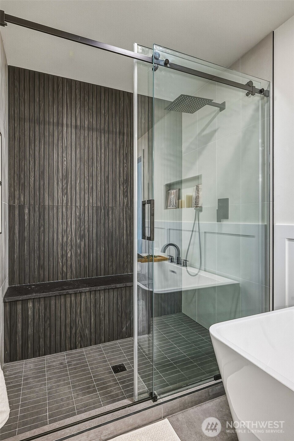 property viewer photo 20