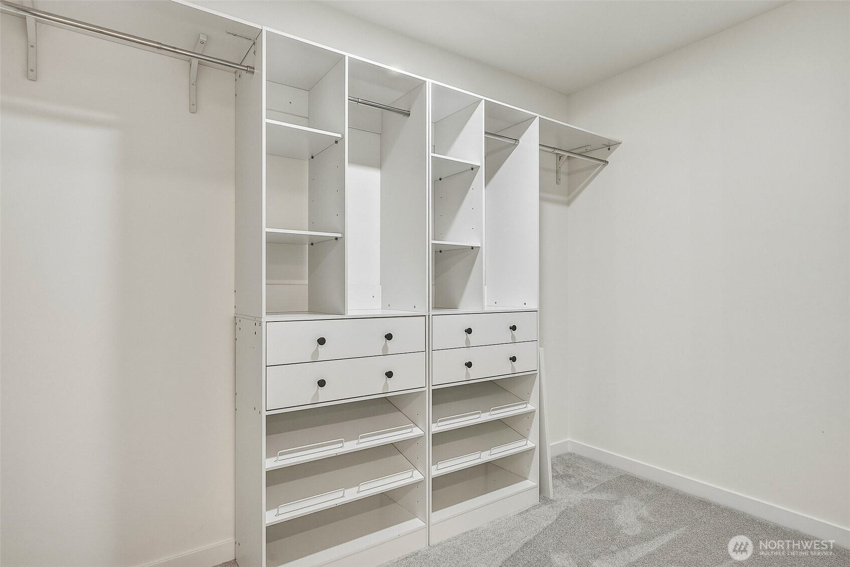 property viewer photo 21