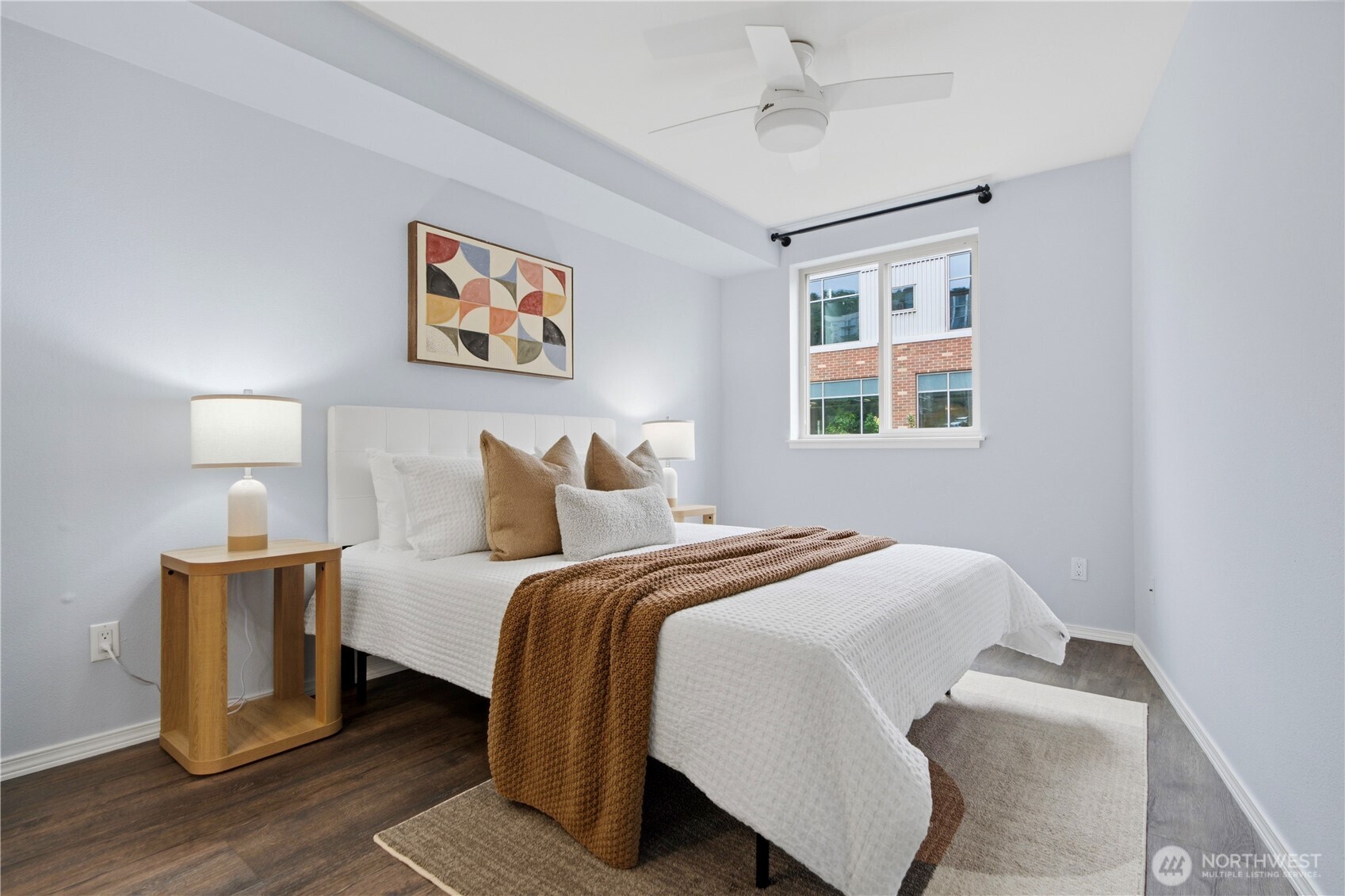 property viewer photo 12