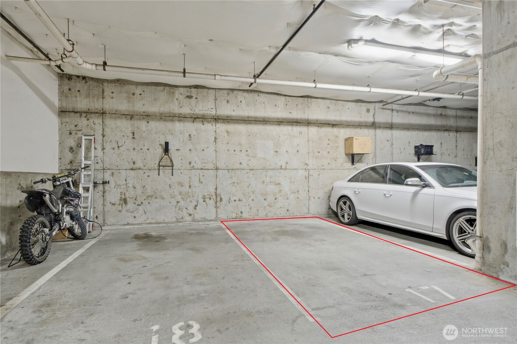 property viewer photo 18
