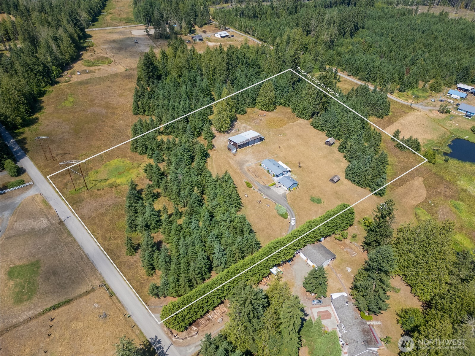 main property photo 39