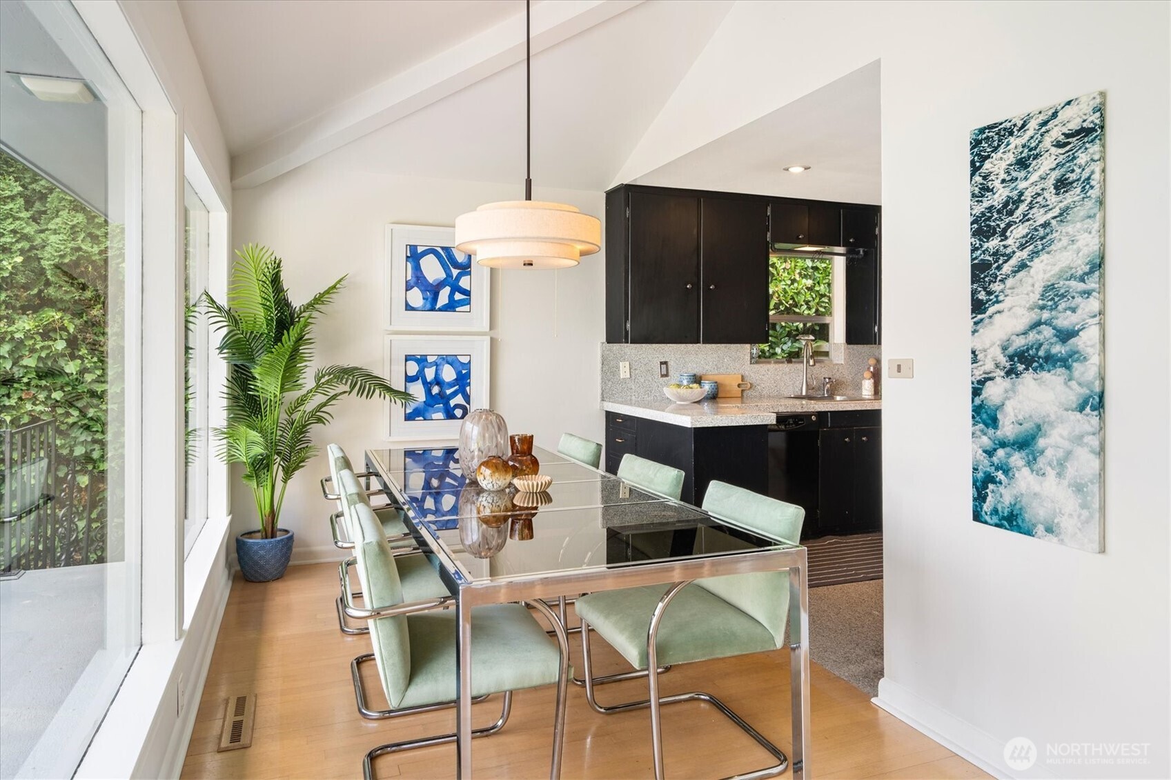 property viewer photo 8