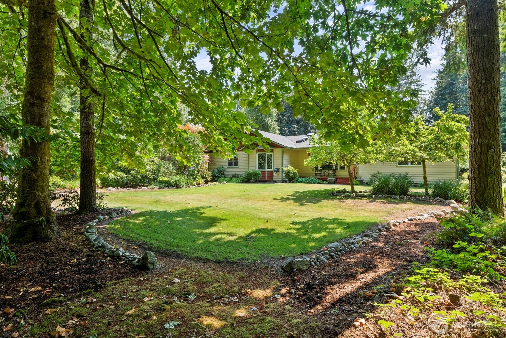 property viewer photo 37