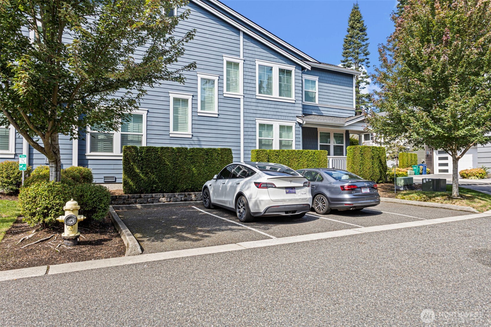property viewer photo 26