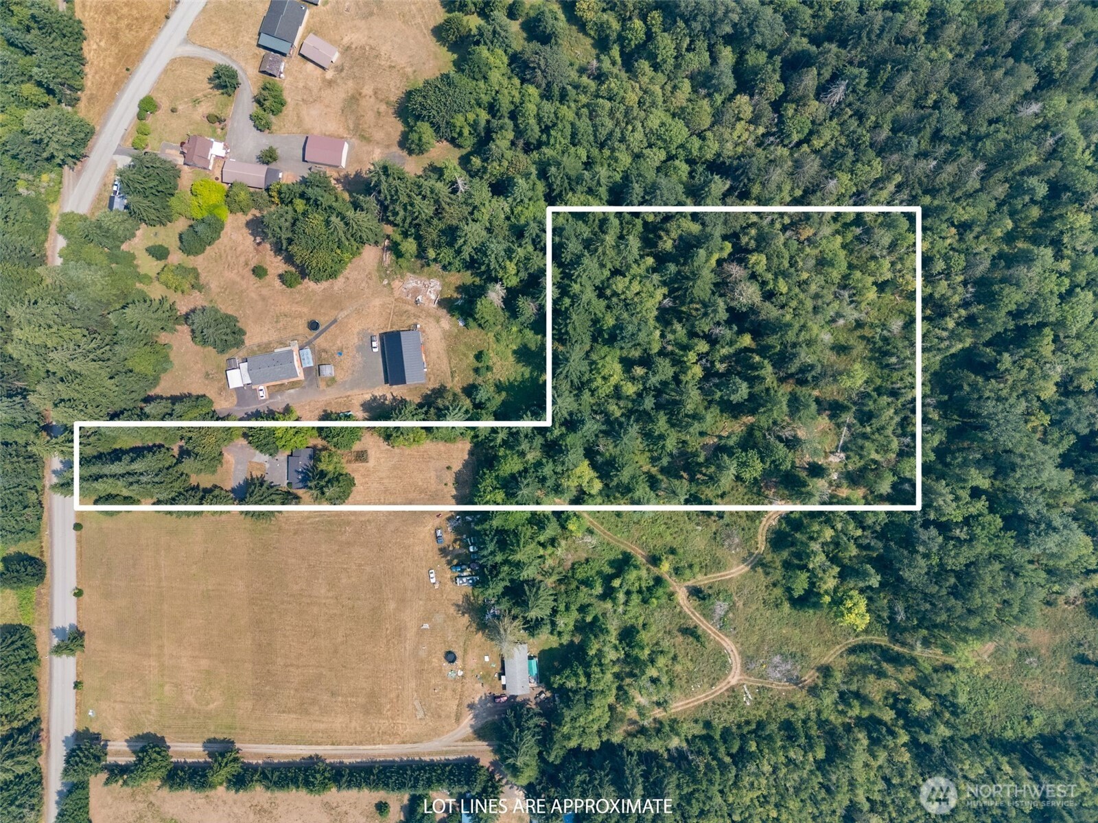 main property photo 30