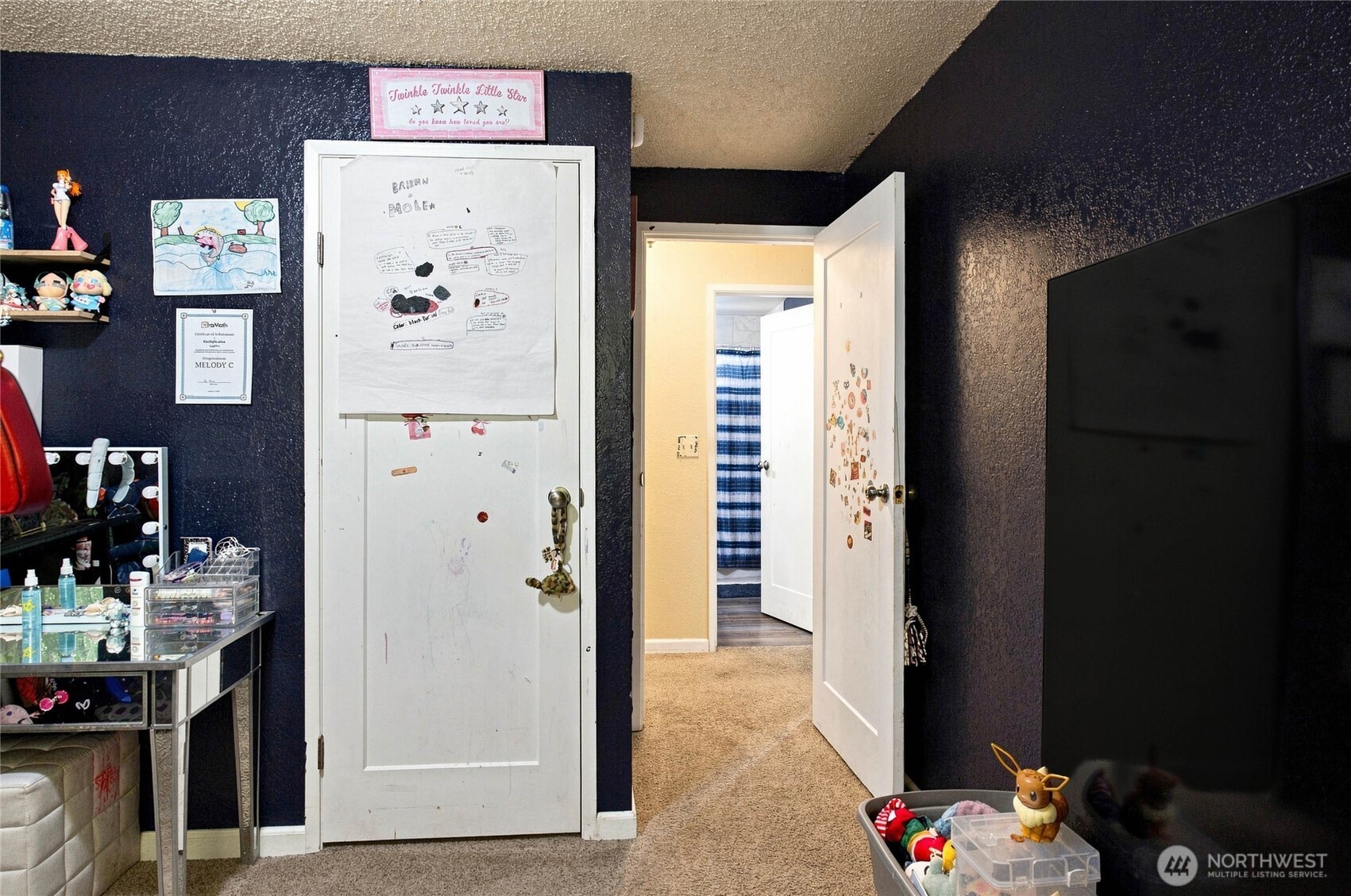 property viewer photo 10