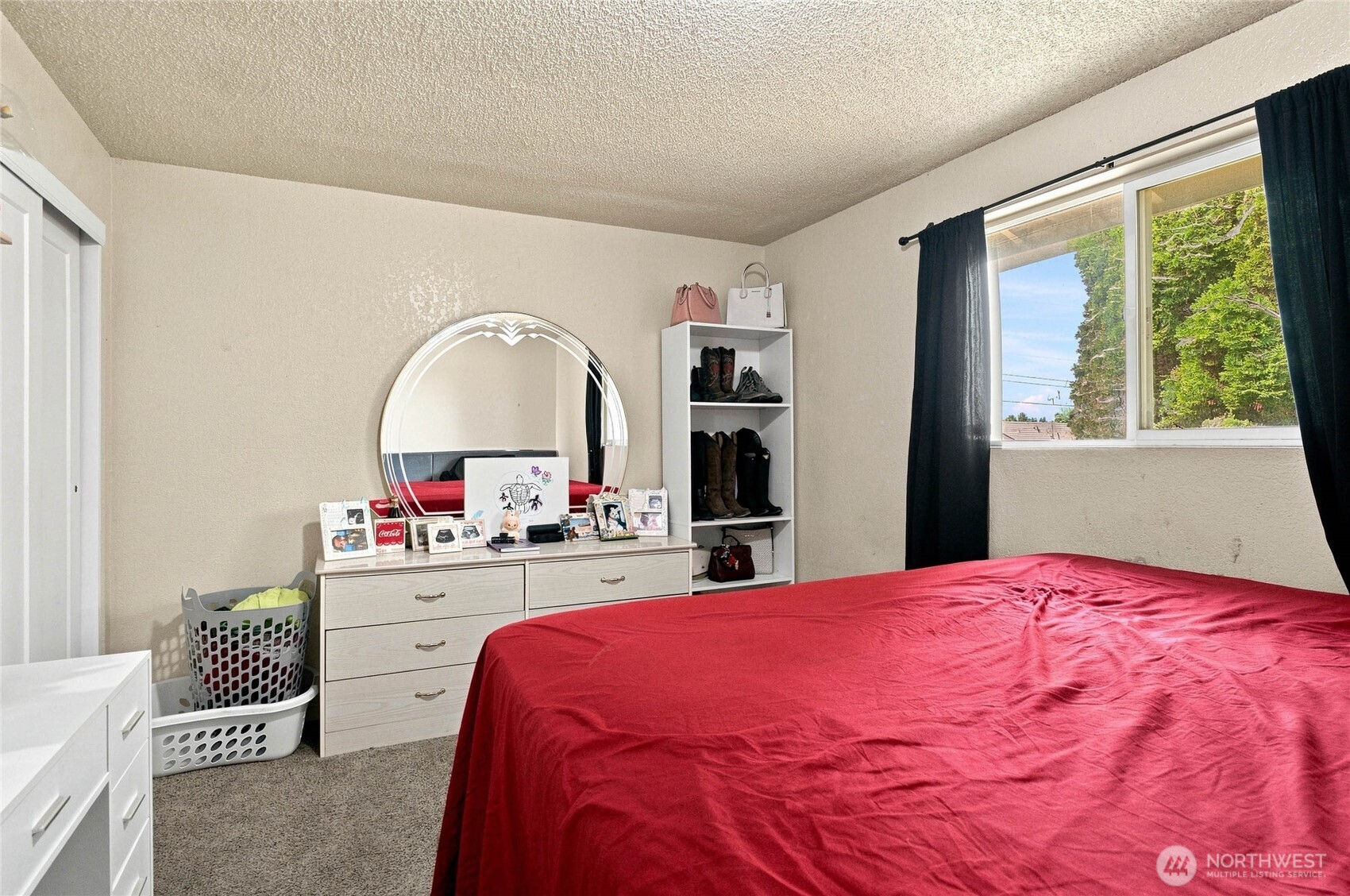 property viewer photo 13
