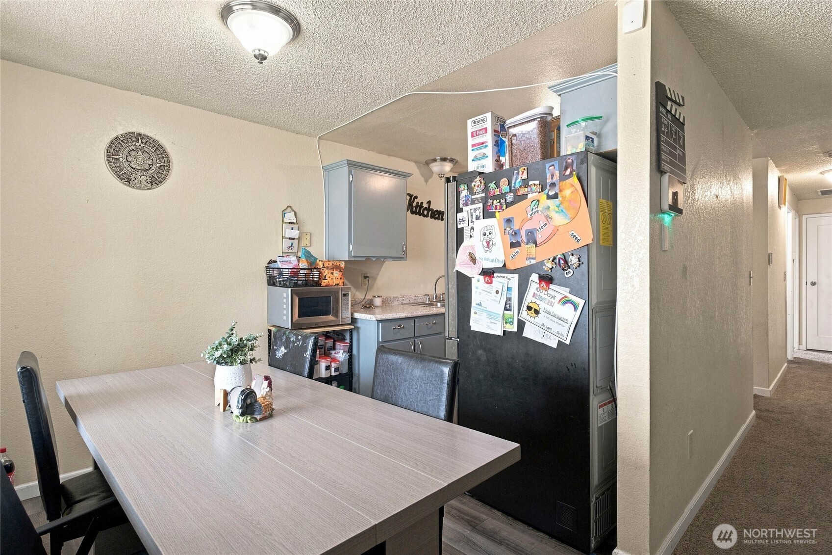 property viewer photo 6
