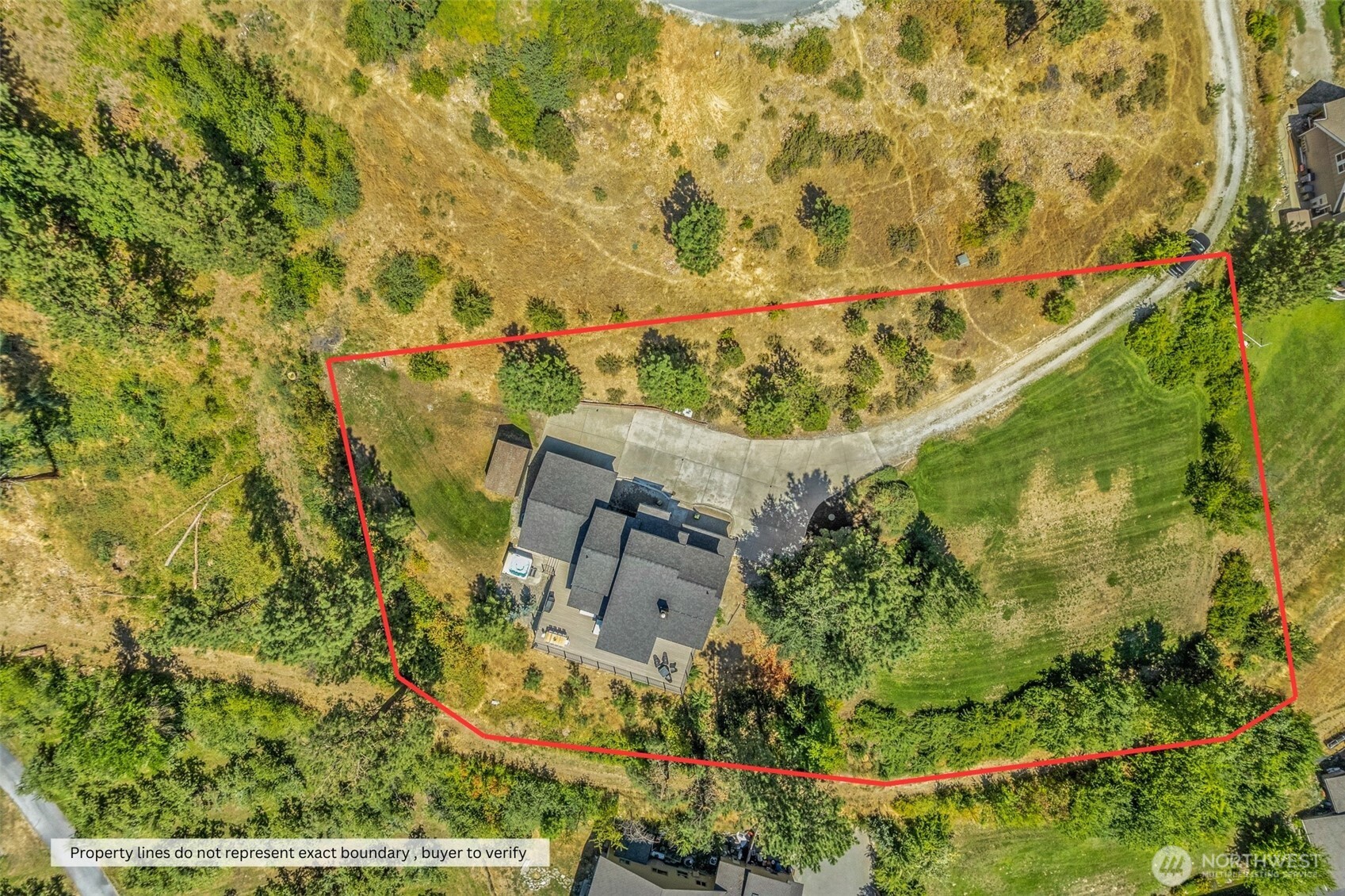 main property photo 35