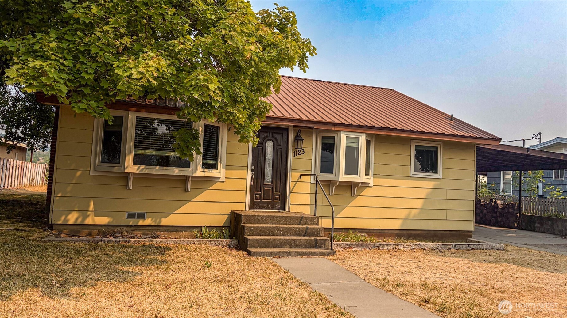 main property photo 0