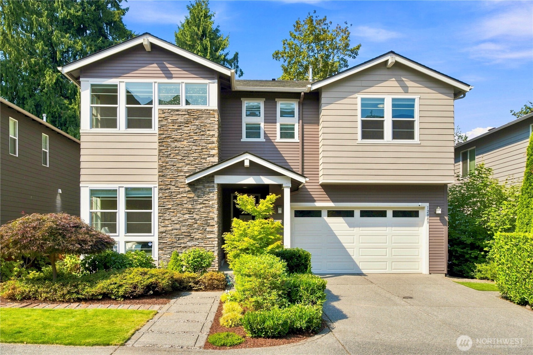 main property photo 0
