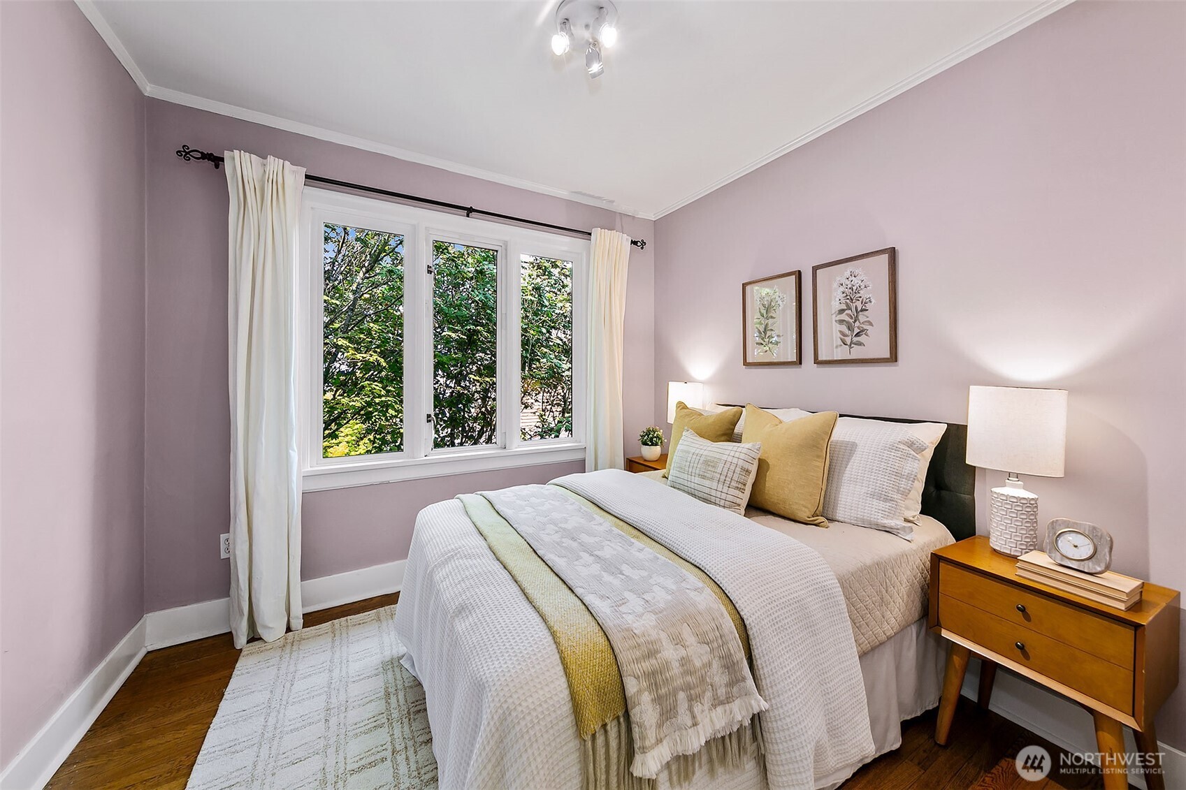 property viewer photo 18
