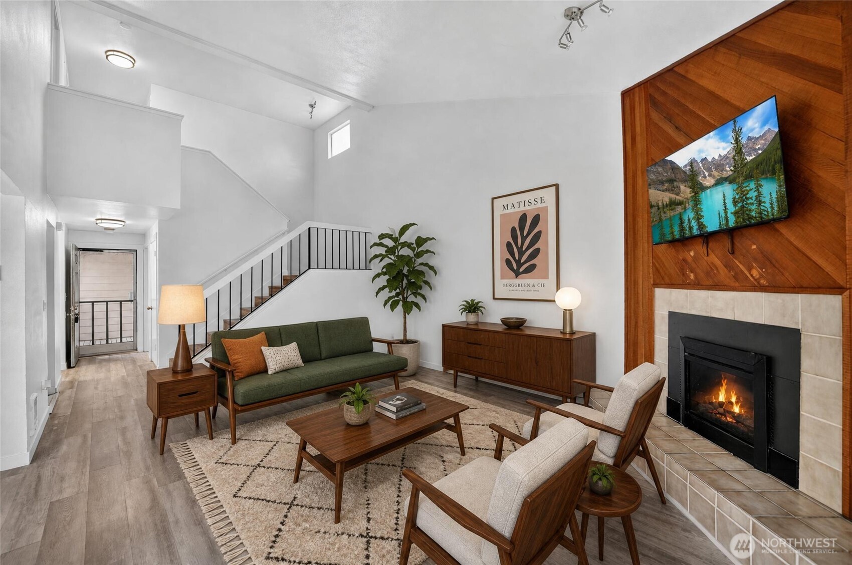 property viewer photo 11