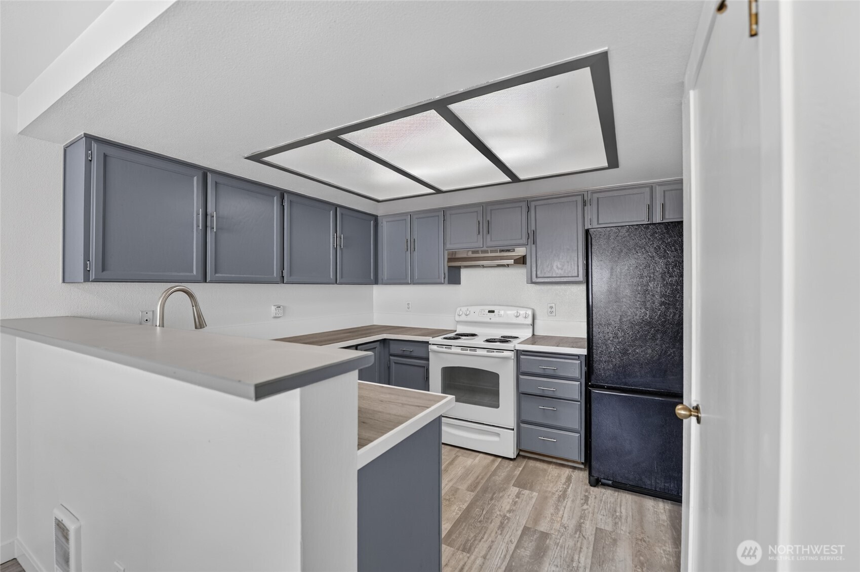 property viewer photo 5