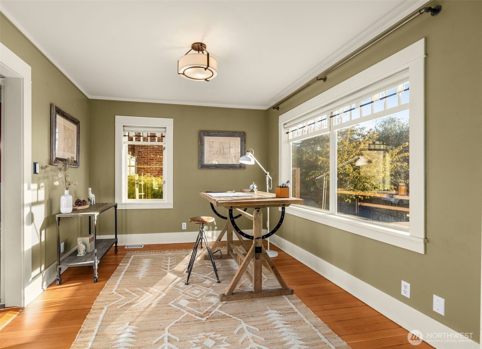 property viewer photo 15