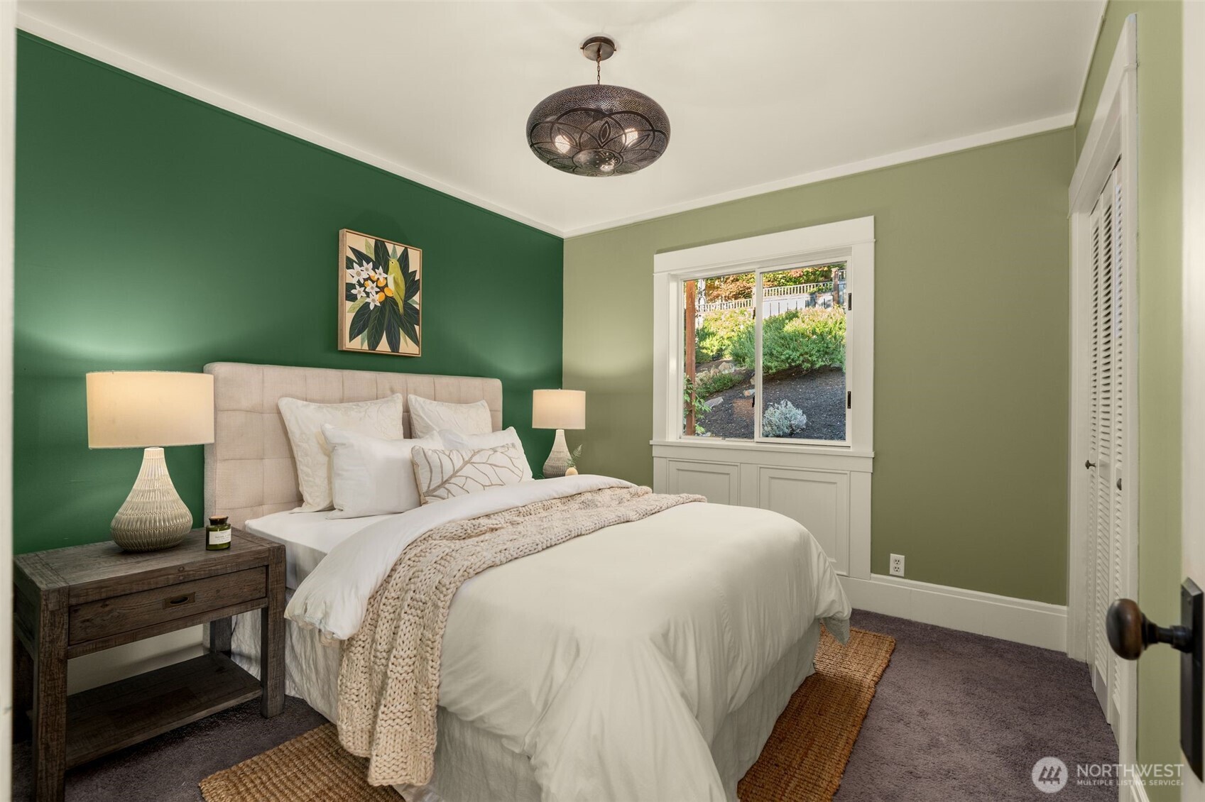 property viewer photo 19
