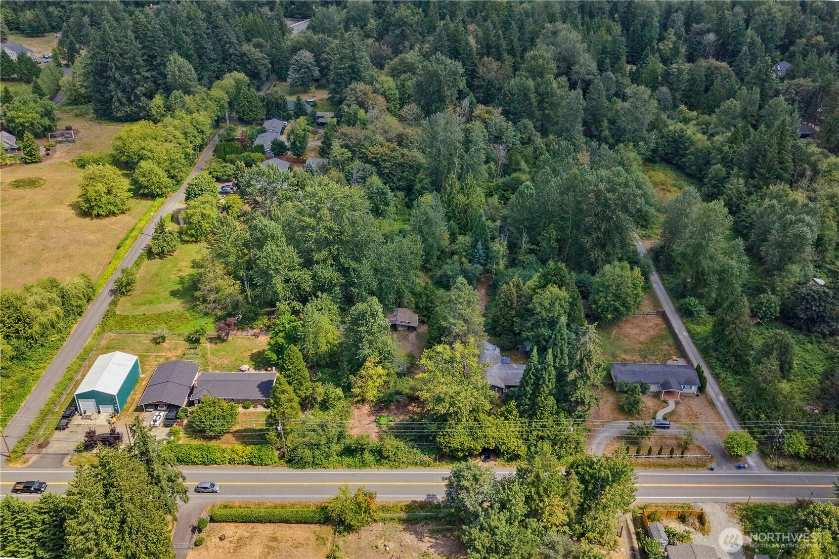 main property photo 14
