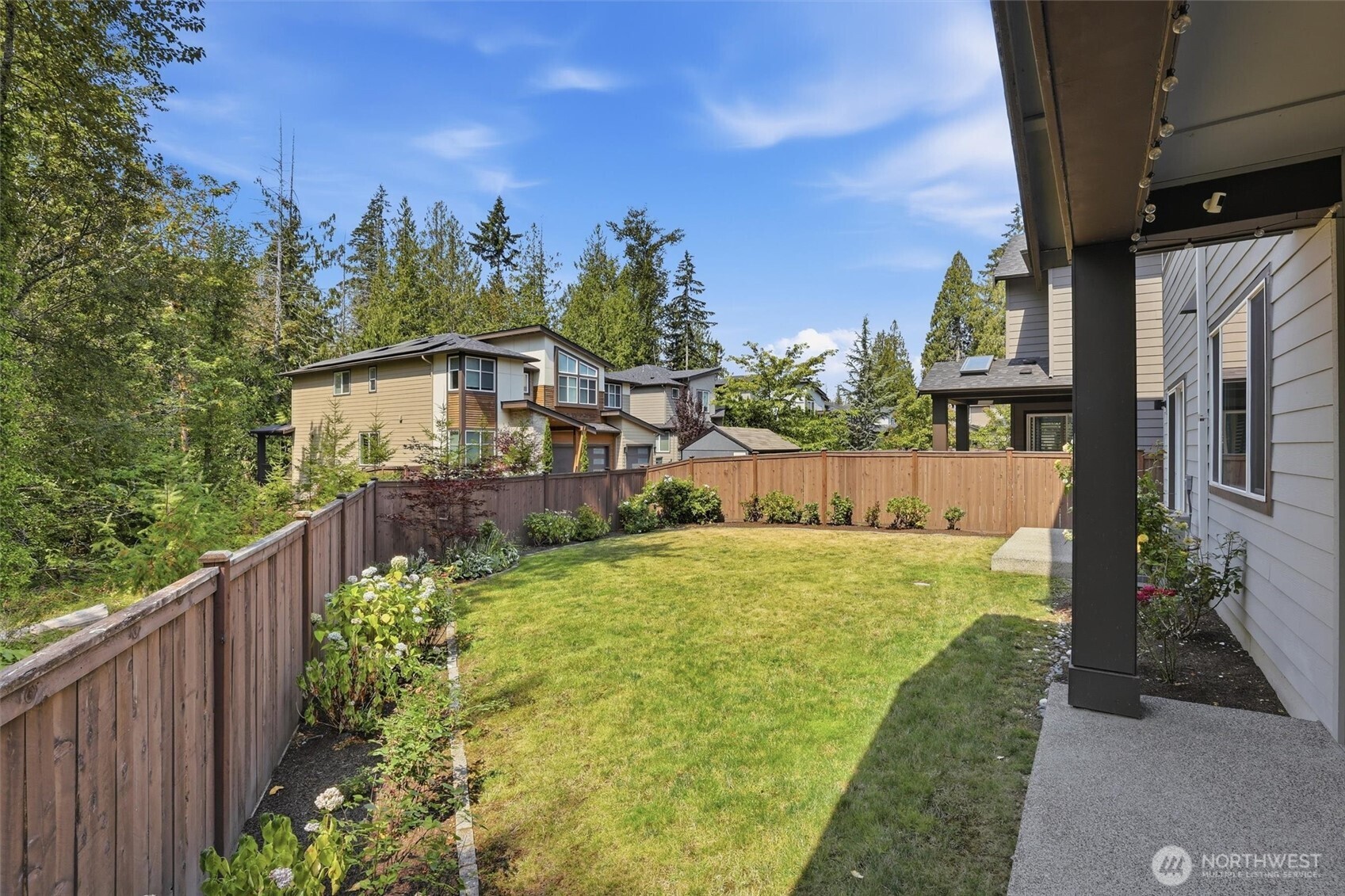 property viewer photo 32