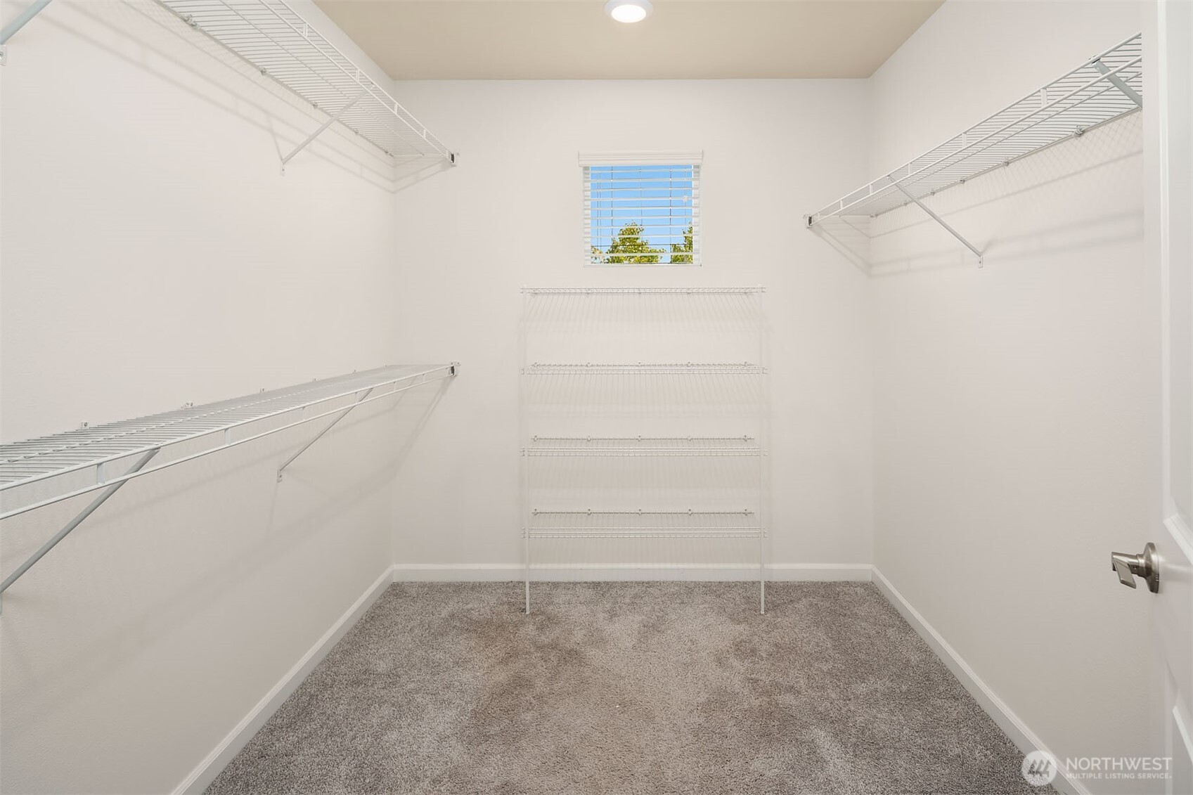 property viewer photo 14
