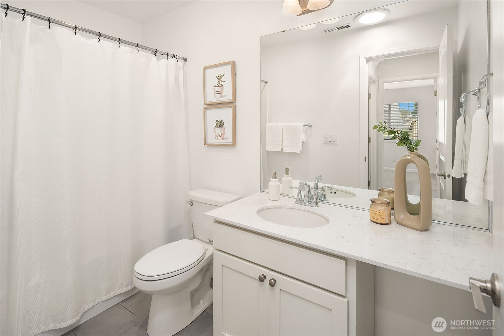 property viewer photo 15