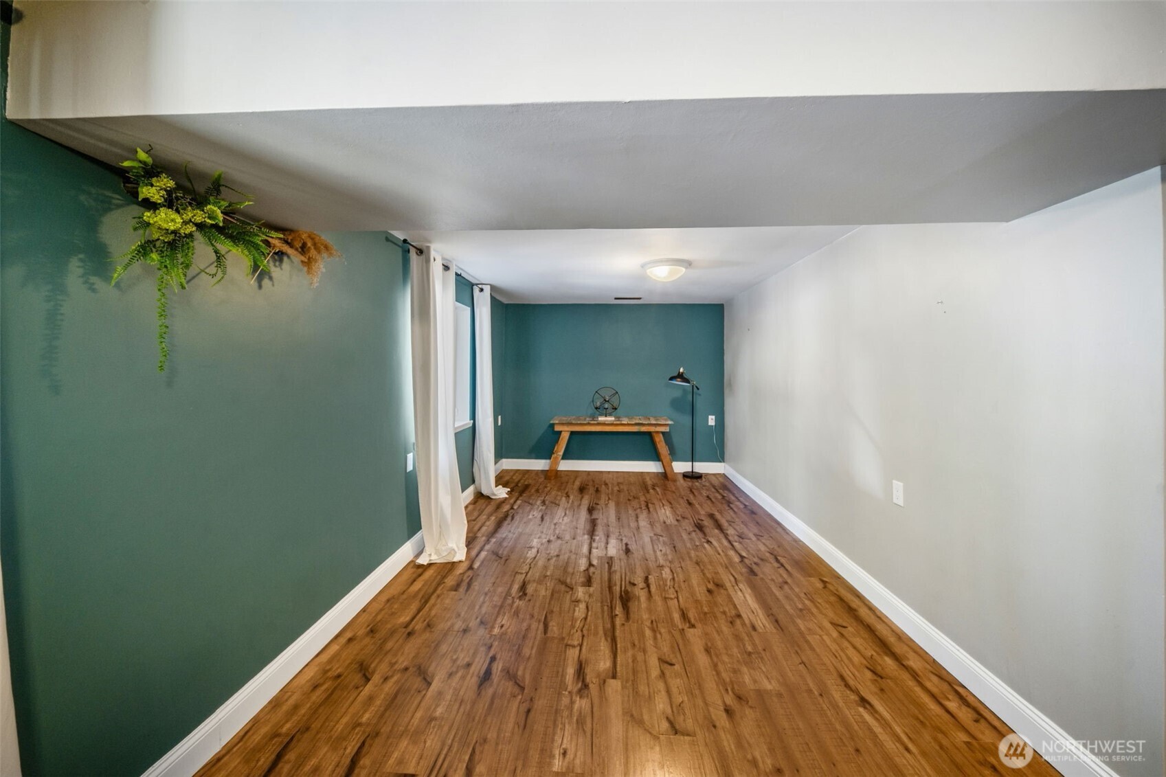 property viewer photo 11