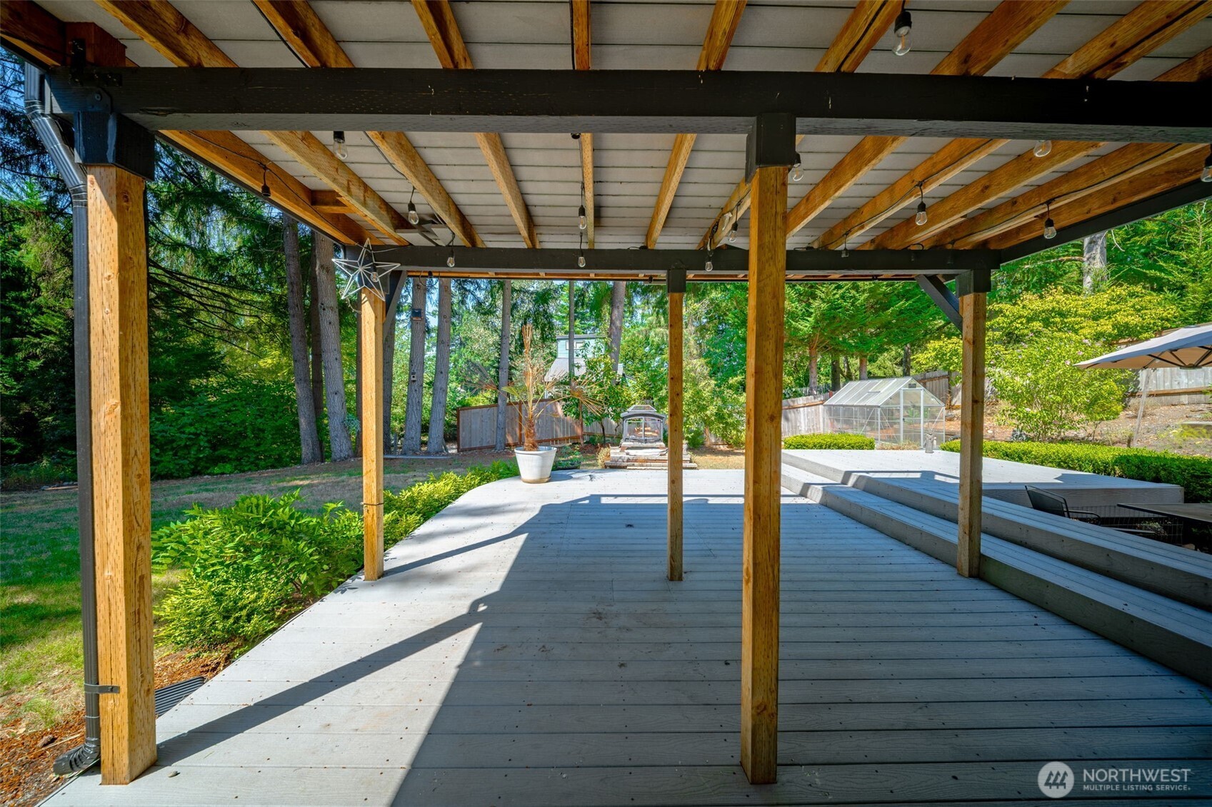 property viewer photo 17