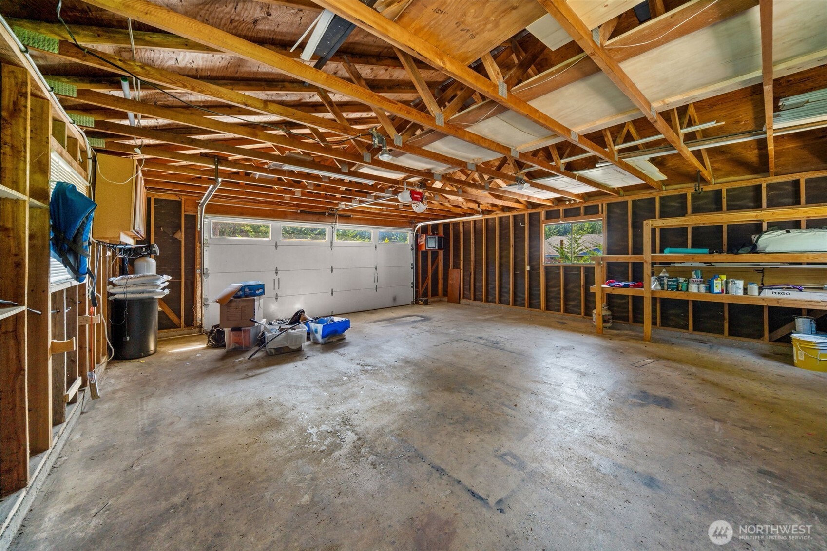 property viewer photo 25