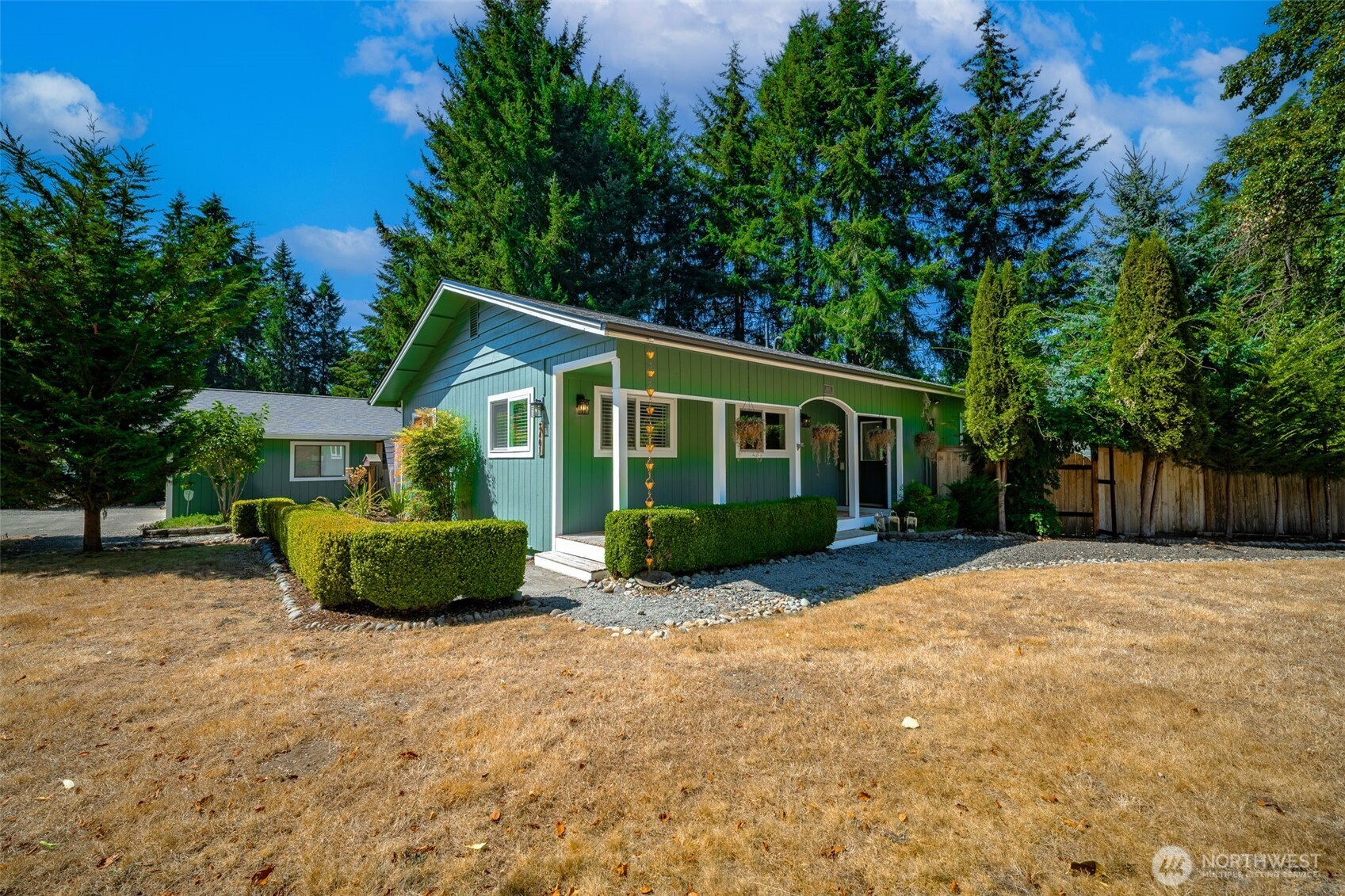 property viewer photo 26
