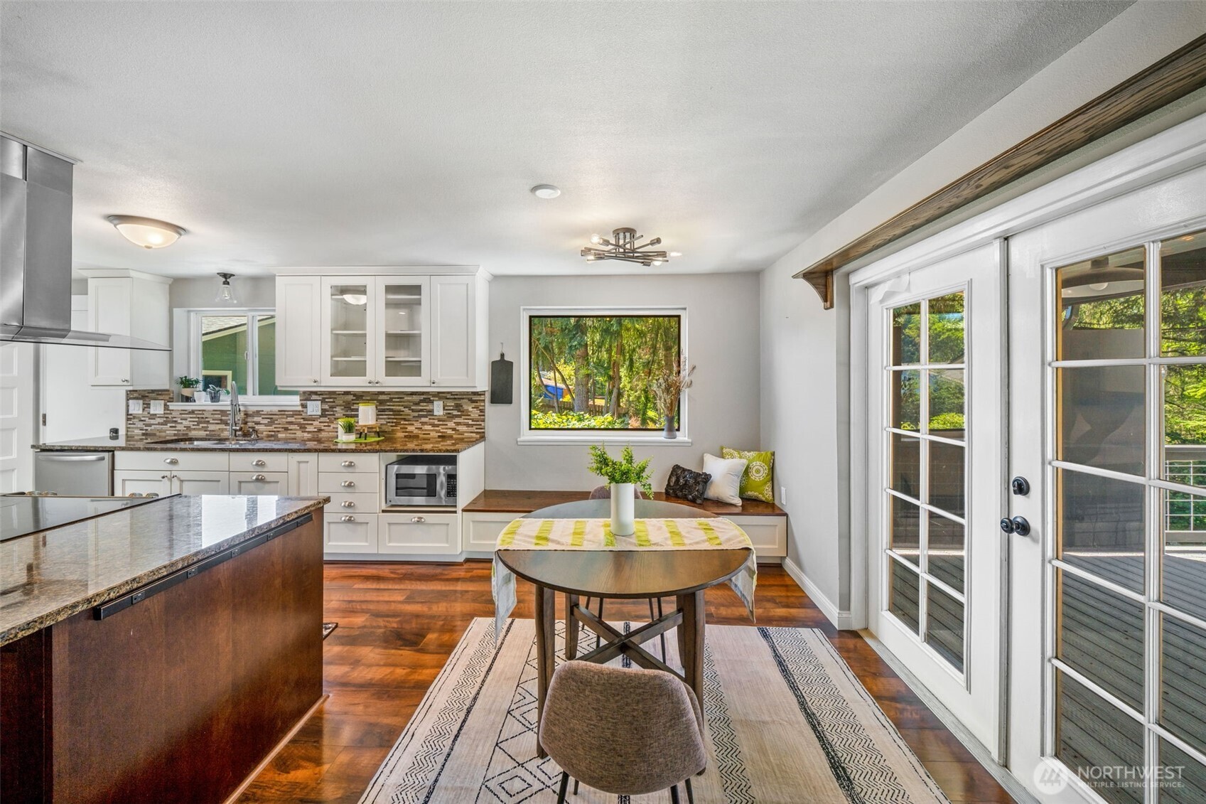 property viewer photo 4