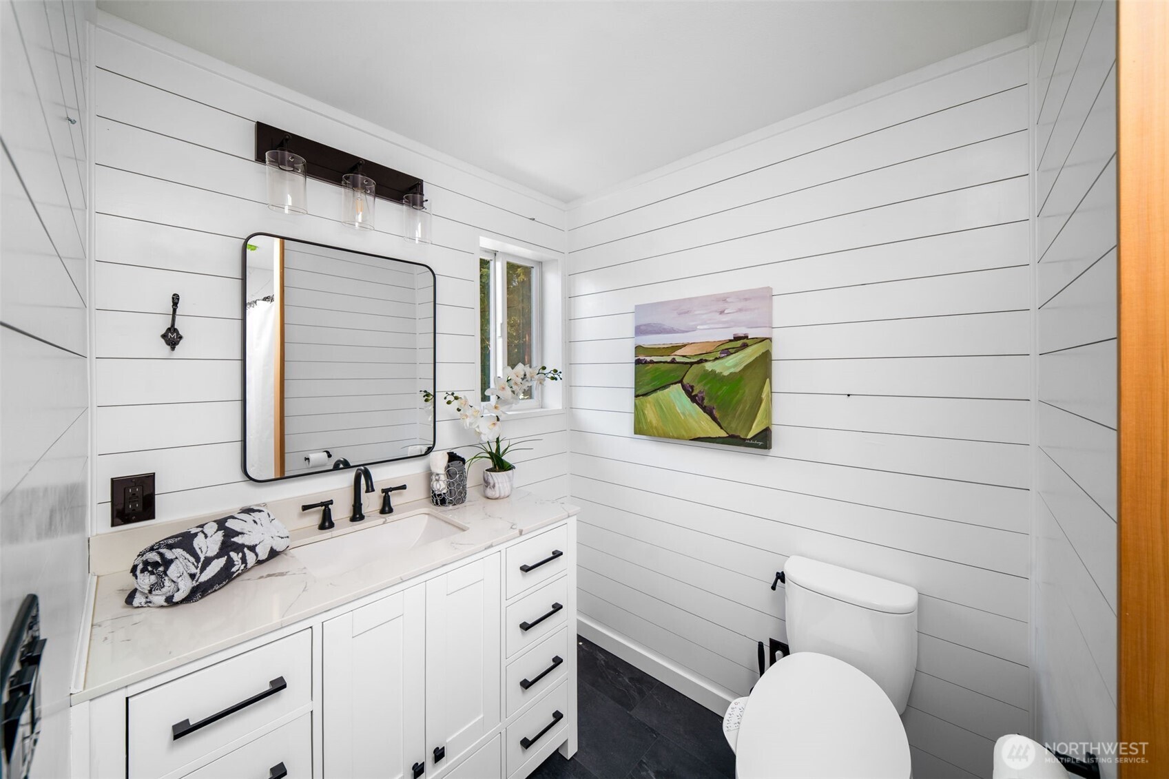 property viewer photo 6