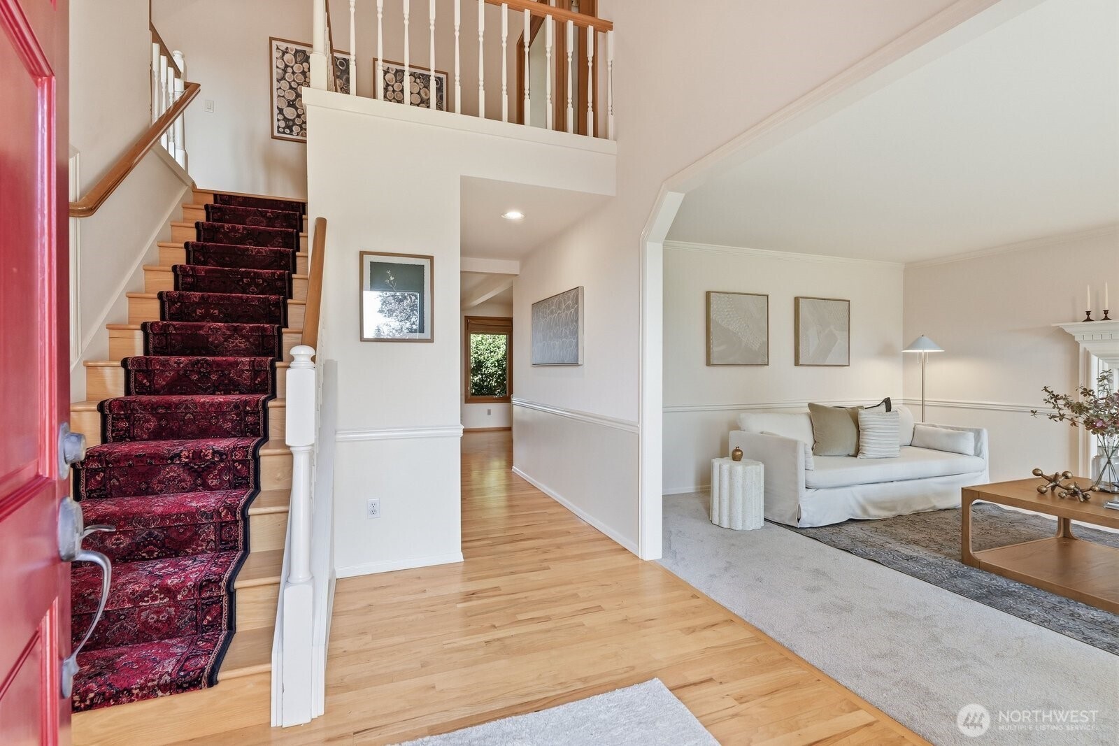 property viewer photo 1