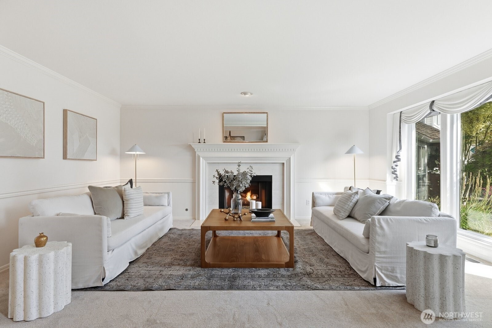 property viewer photo 2